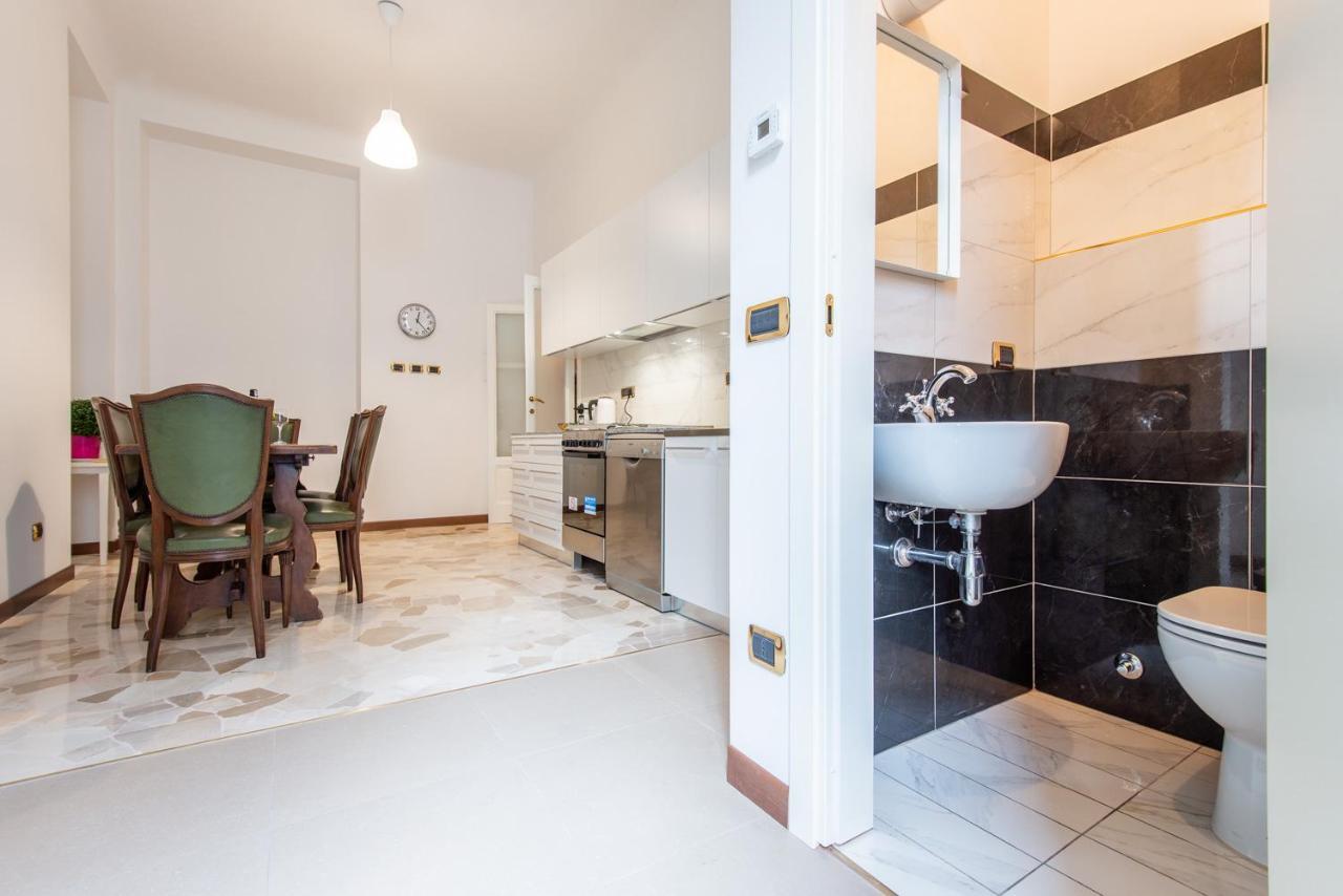 Elegante Casa Liberty Apartment Milan Bagian luar foto