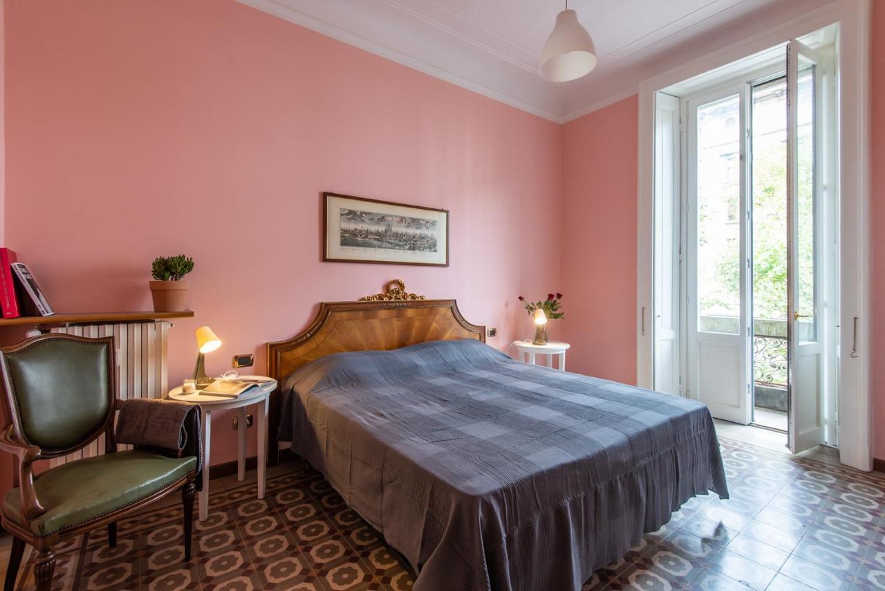 Elegante Casa Liberty Apartment Milan Bagian luar foto
